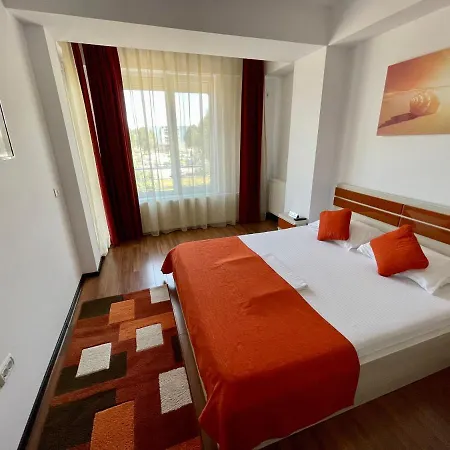 Apartment Comar Summerland