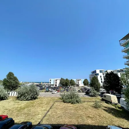 Comar Summerland Apartmán